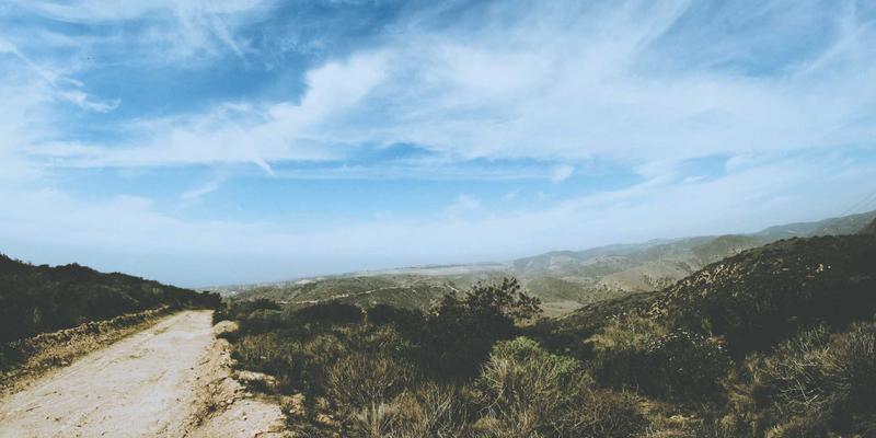 恰莫美食探秘：从街头小馆到精致餐厅的完整餐饮指南