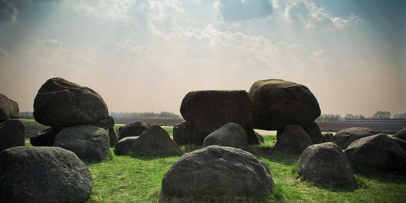 美食分享76:从街头小馆到精致餐厅的餐饮指南与私藏推荐